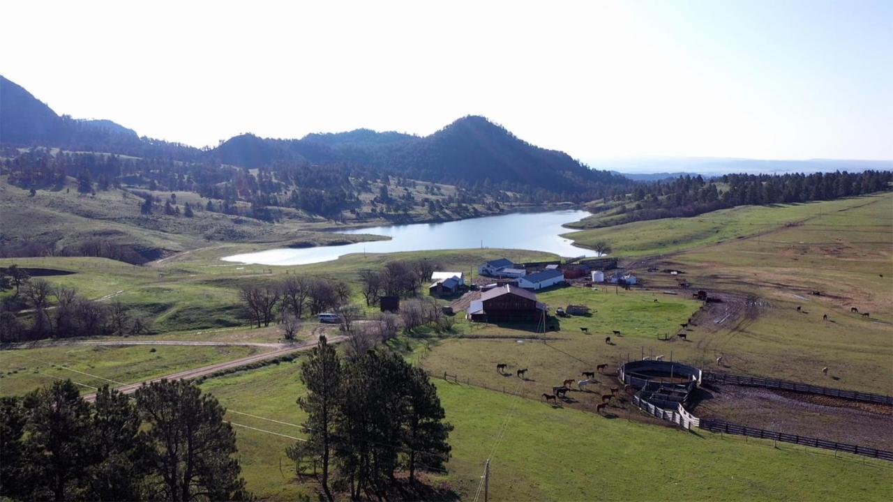 Villa lake guest ranch à Devils Tower Extérieur photo